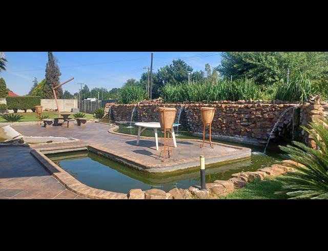 3 BEDROOM HOUSE FOR SALE IN HENLEY ON KLIP